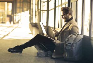 Read more about the article 5 Ideas for Introverted Men to Improve Their Relationship Lifestyle